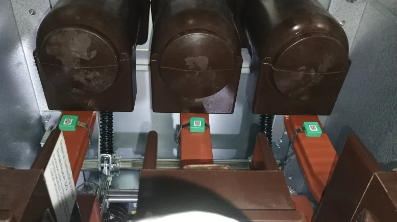 Sensores RADEXA en celdas AIS de 6,6 kV de Cemex