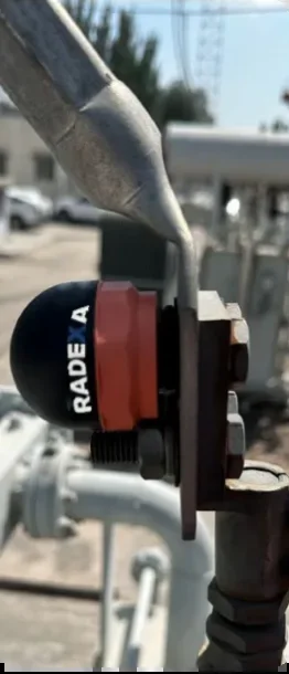 Thermal Cap RADEXA en una conexión de alta tensión